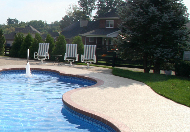 Daily and Weekly Tasks for Pool Owners
