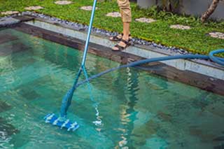 Cleaning Your Swimming Pool